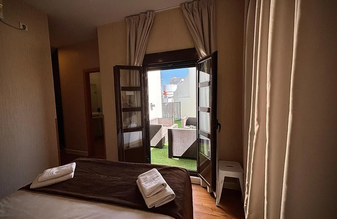 Hotel Plaza-1