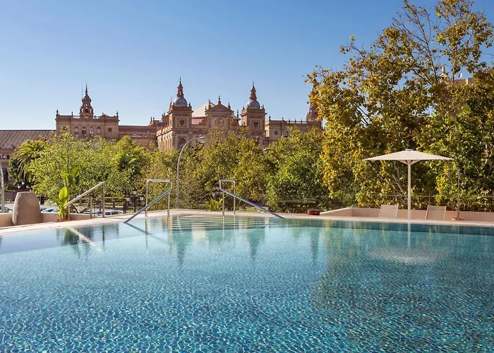 Hôtel avec piscine: Melia Sevilla